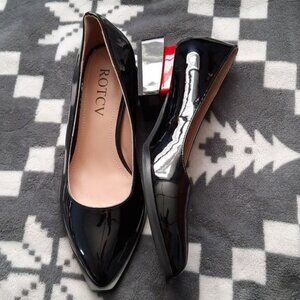 Rotcv Black Patent Leather Pointed Toe  Red & Black Unique Heel Shoe Size 6